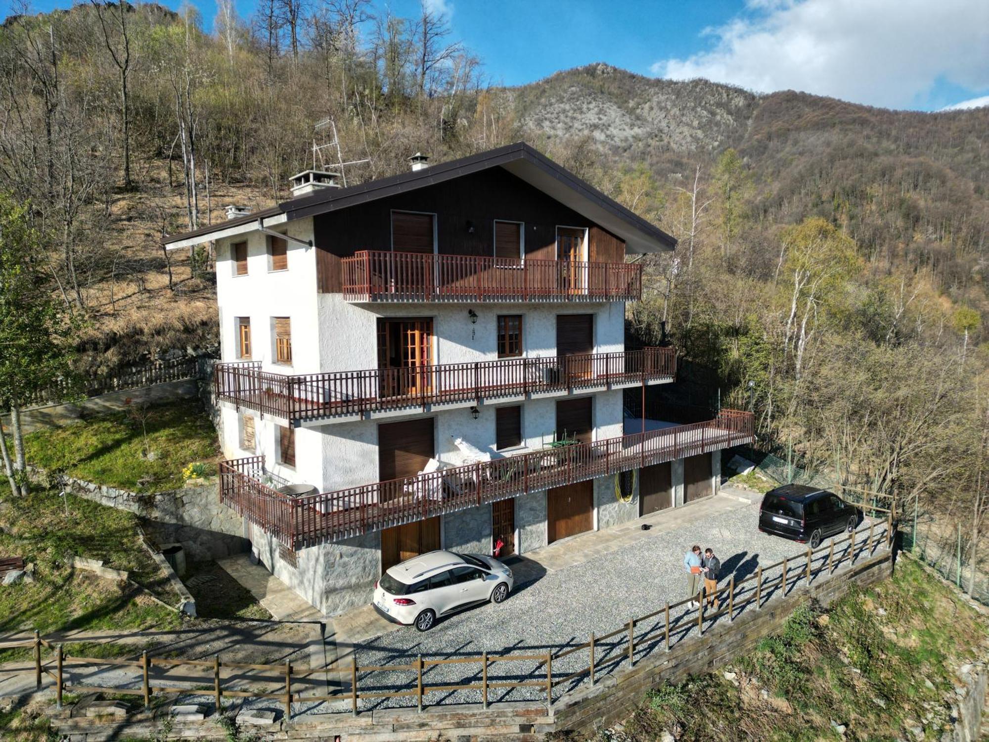 Gold Cave Casa Vacanze Relax Nel Bosco Appartamenti Pessinetto Екстер'єр фото