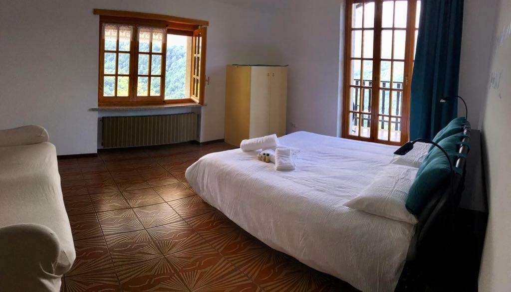 Gold Cave Casa Vacanze Relax Nel Bosco Appartamenti Pessinetto Екстер'єр фото